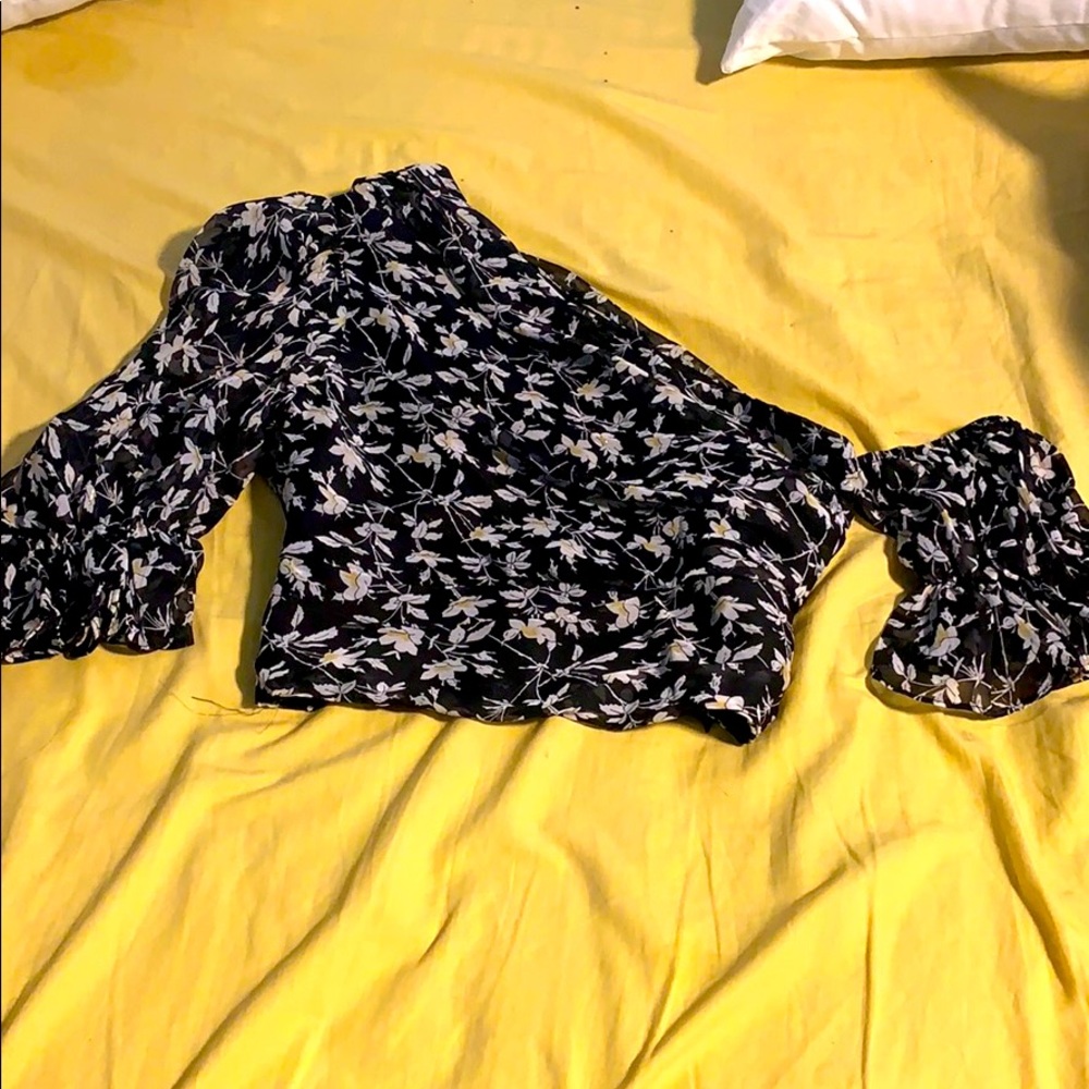 Off the Shoulder Floral Blouse